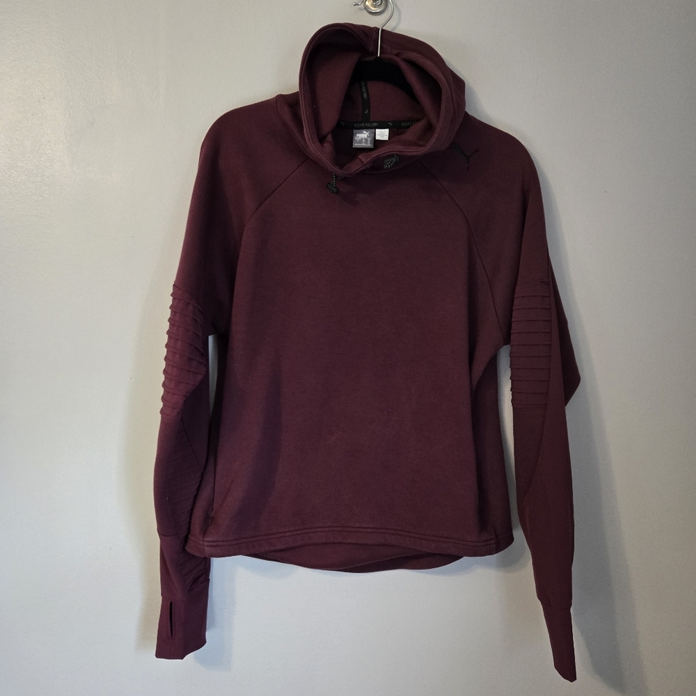 Puma workout sweater